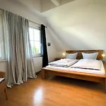 Дом отдыха Reetdachhaus - Reet Am Бёргеренде-Ретвиш